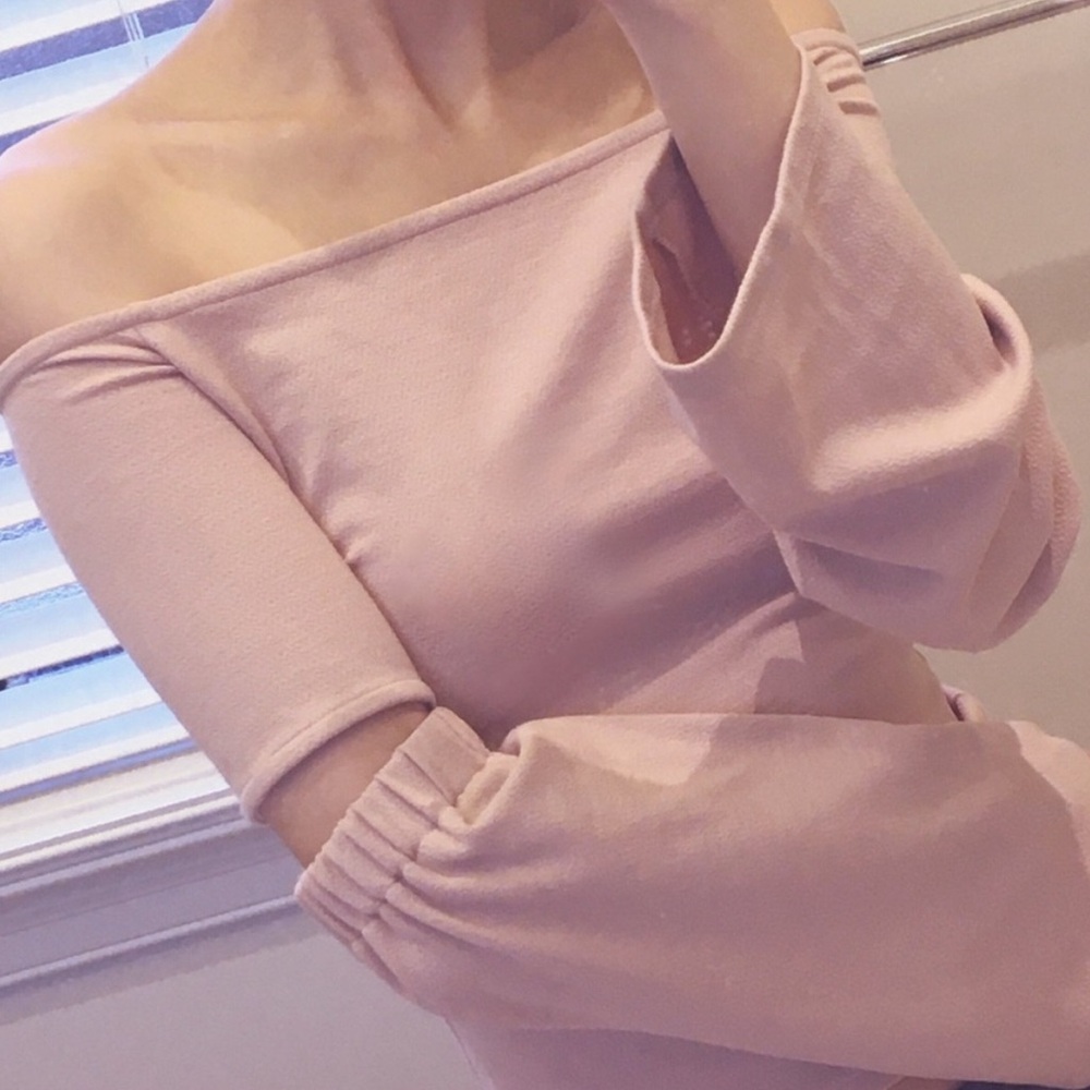 Ever New Off Shoulder slit Sleeve Top